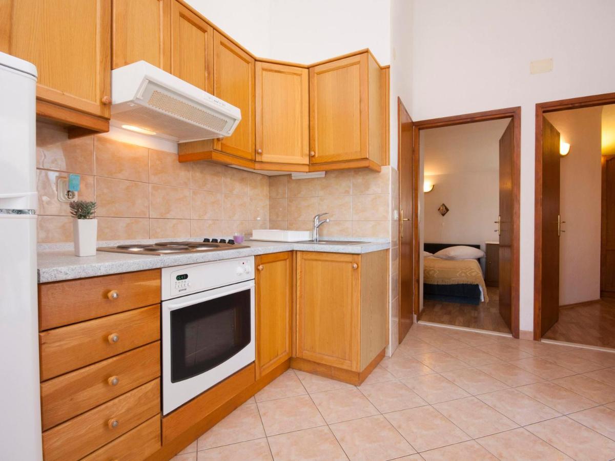 Apartments Skarpa 1601 Rogoznica  Esterno foto