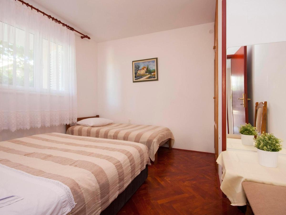 Apartments Skarpa 1601 Rogoznica  Esterno foto