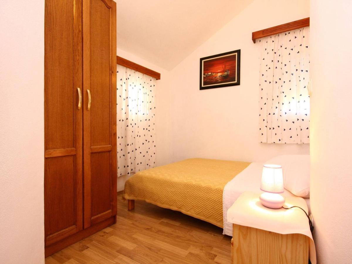Apartments Skarpa 1601 Rogoznica  Esterno foto