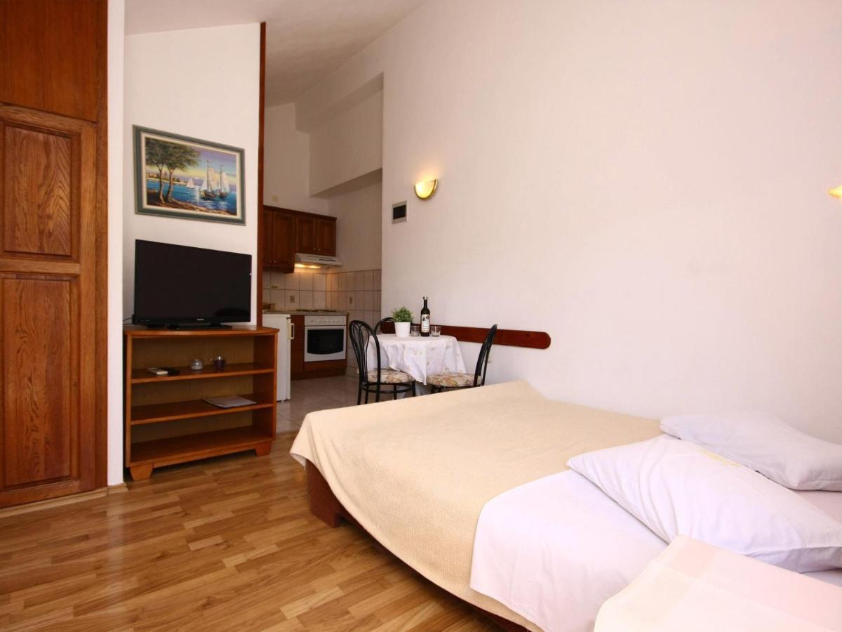 Apartments Skarpa 1601 Rogoznica  Esterno foto